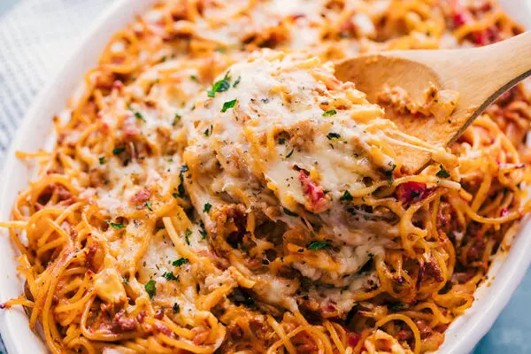 Homemade K&W Spaghetti Recipe - Naznin's Kitchen
